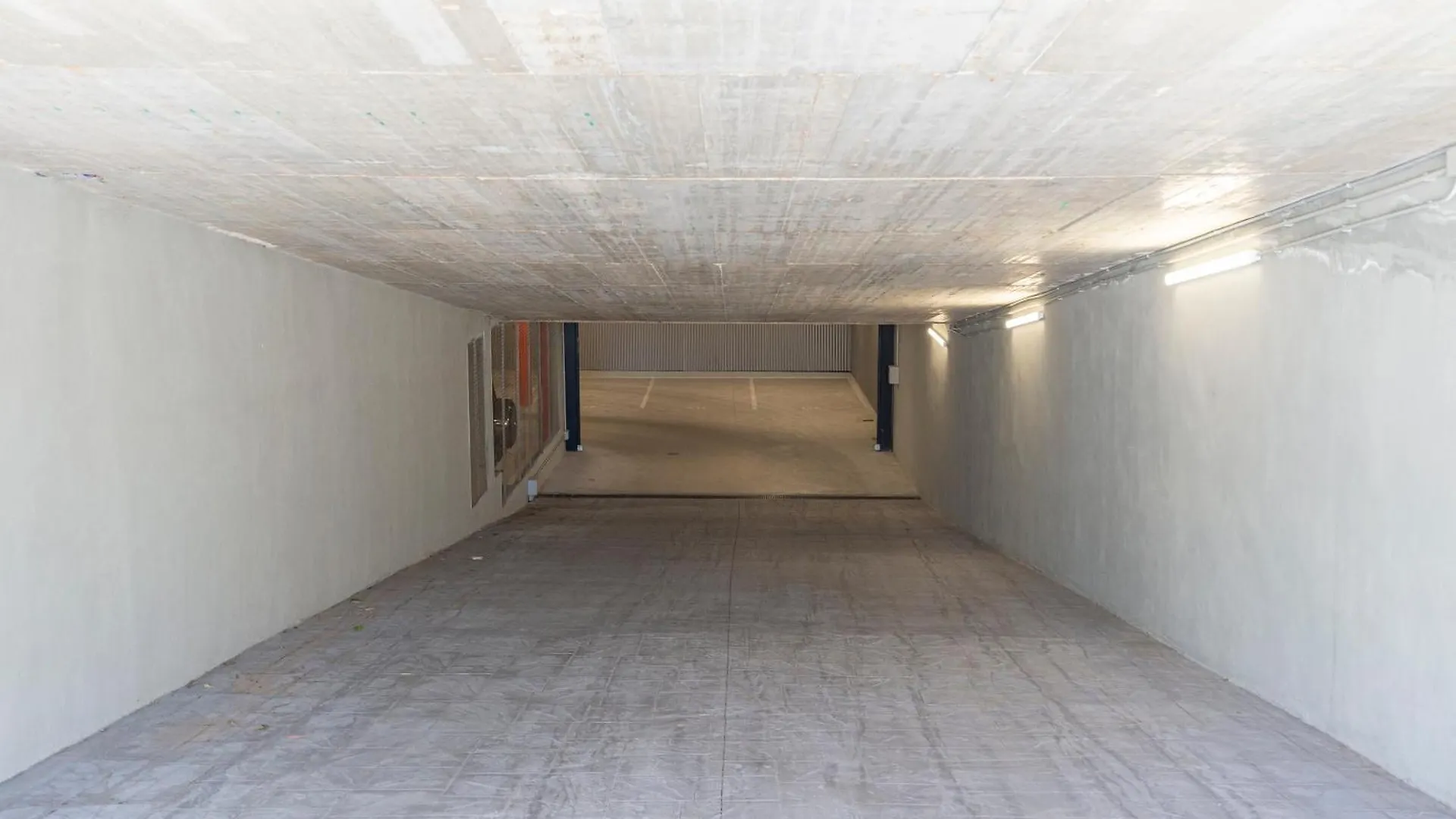 Skyline Rooftop Pool & Coworking By Ele Apartments Malaga 0*,