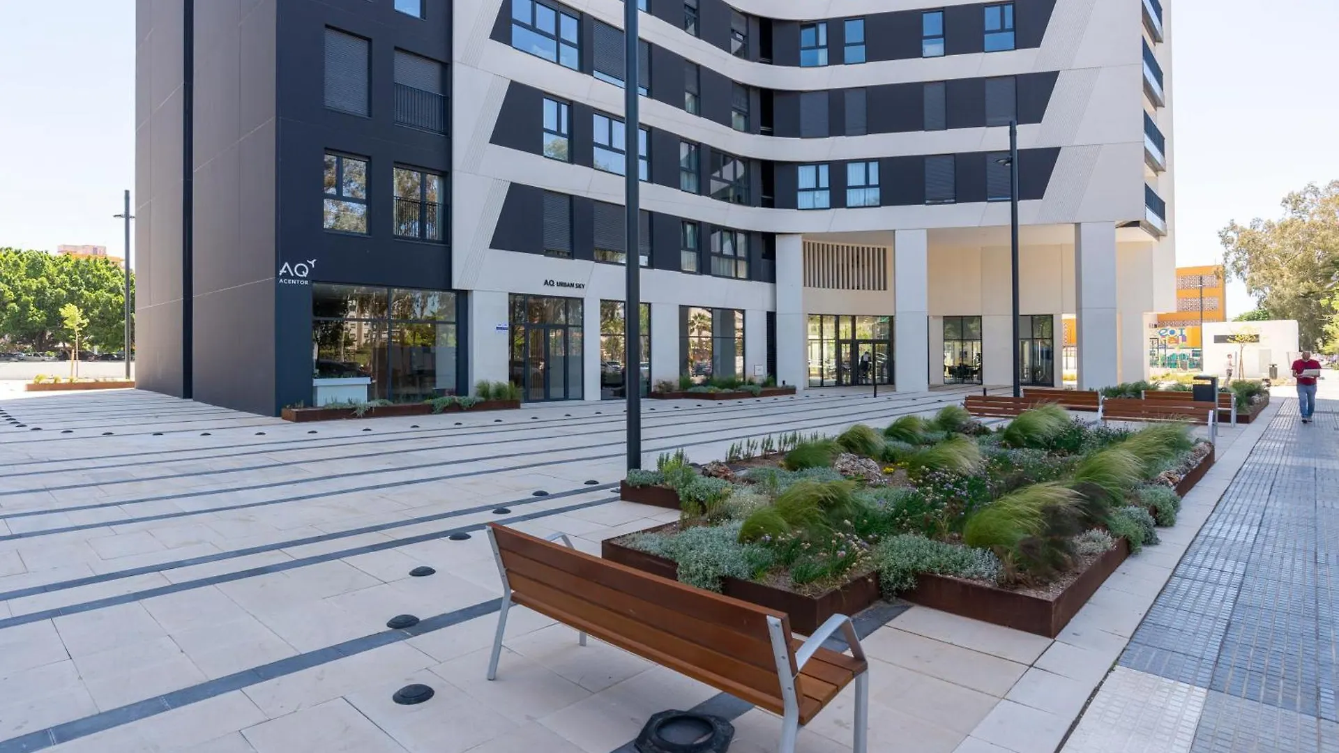 Skyline Rooftop Pool & Coworking By Ele Apartments Malaga 0*,